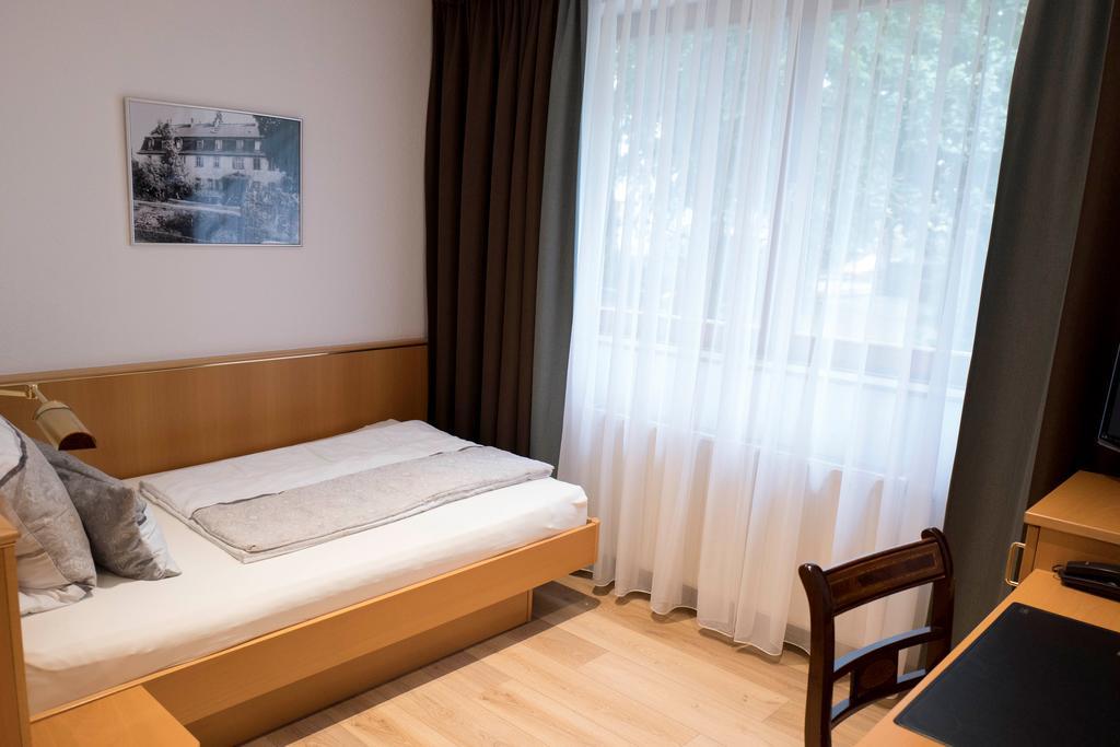 Hotel Am Palais 겔른하우젠 외부 사진
