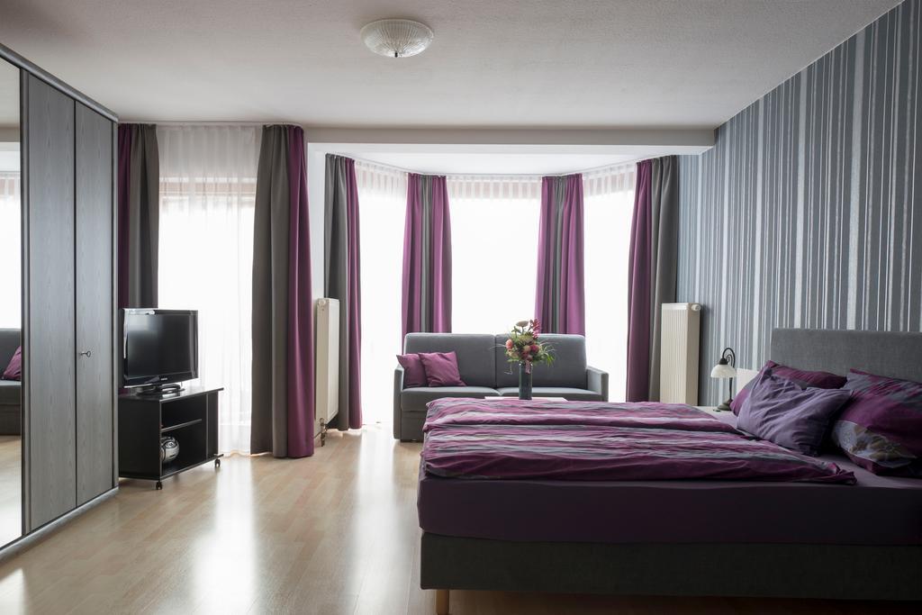 Hotel Am Palais 겔른하우젠 외부 사진