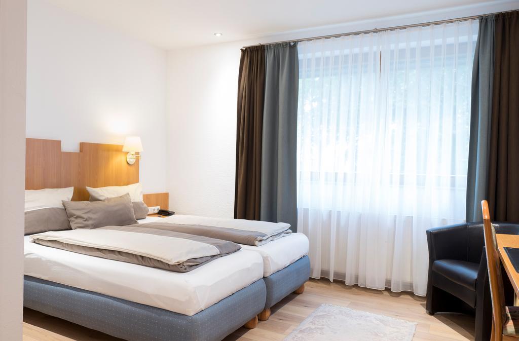 Hotel Am Palais 겔른하우젠 외부 사진